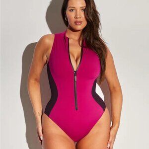 NWT TA3 Sleeveless Surfy One-Piece Swimsuit M